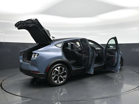 Used 2024 Ford Mustang Mach-E Select RWD image 5