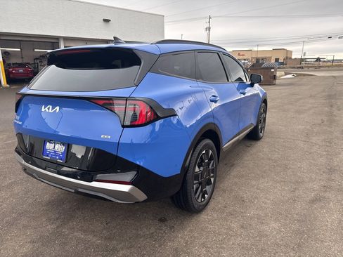 Used 2026 Kia Sportage SX image 3
