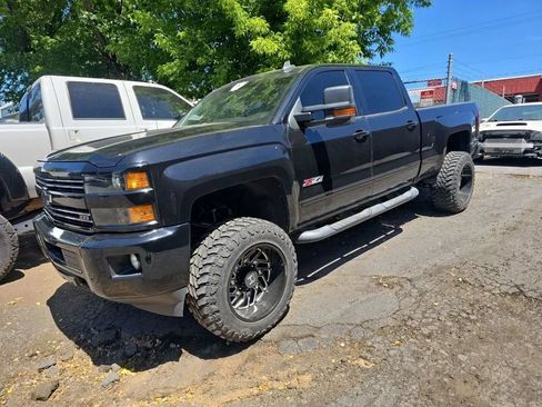 Used 2016 Chevrolet Silverado 2500 LT w/ Midnight Edition AWD/4WD image 1