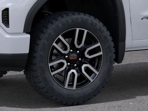 New 2026 GMC Sierra 1500 AT4 w/ Technology Package image 9