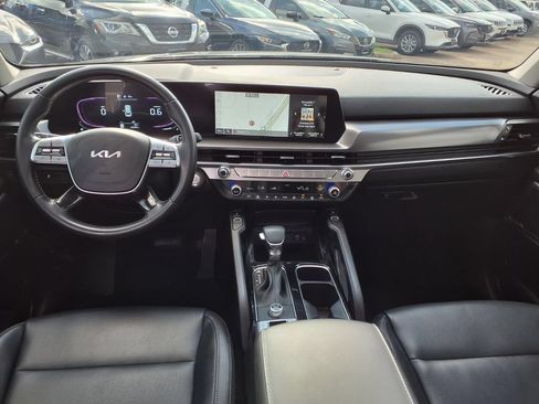 Used 2024 Kia Telluride S w/ S Sunroof Package FWD image 9