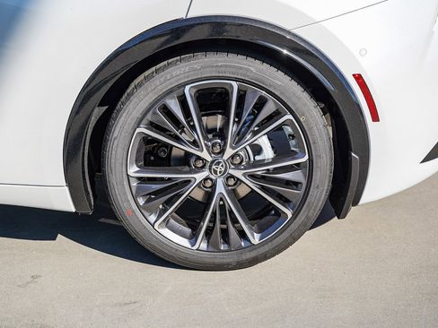 New 2026 Toyota Prius Limited image 8