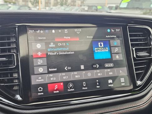 Used 2024 Dodge Durango GT image 22