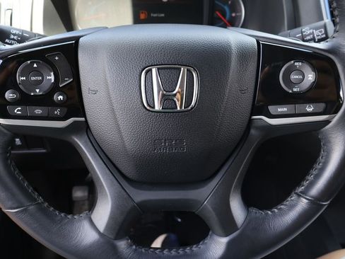 Used 2021 Honda Pilot Touring image 27