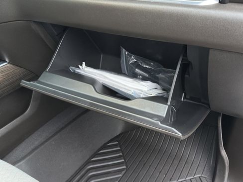 Used 2024 Chevrolet Silverado 1500 LT Trail Boss w/ Convenience Package II image 12