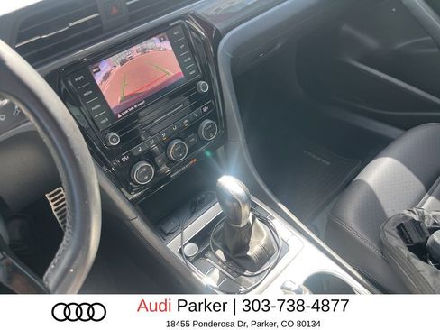 Used 2020 Volkswagen Passat 2.0T R-Line FWD image 7