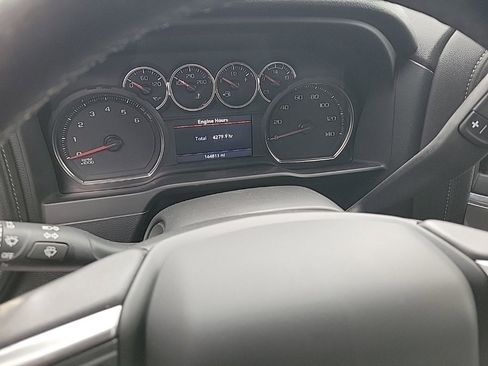 Used 2021 Chevrolet Silverado 1500 RST image 16