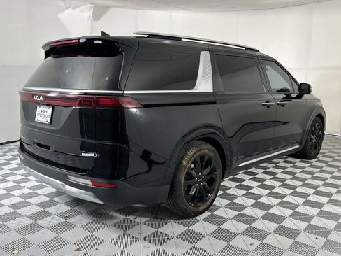 Used 2022 Kia Carnival SX Prestige FWD image 8