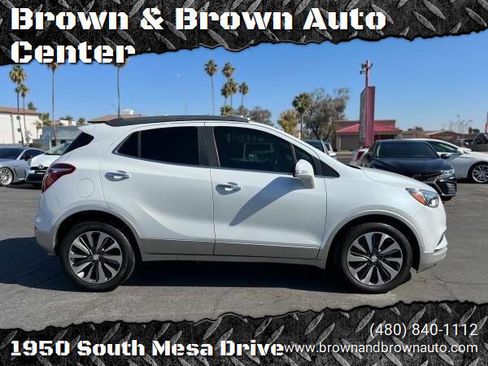 Used 2017 Buick Encore Essence image 3
