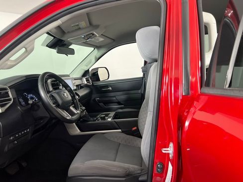 Used 2022 Toyota Tundra SR5 image 16