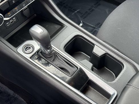 Used 2023 Nissan Sentra SV image 25