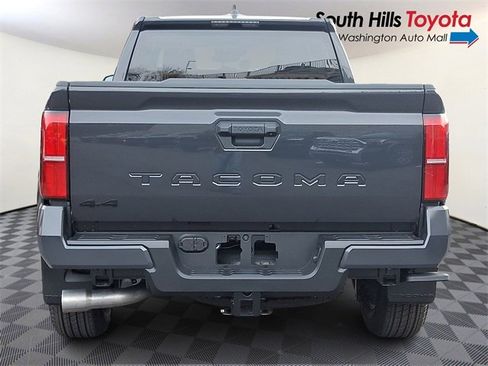 New 2025 Toyota Tacoma TRD Sport image 5