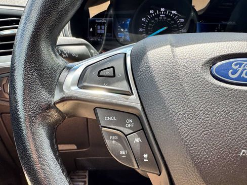 Used 2023 Ford Edge SEL w/ Convenience Package AWD/4WD image 19