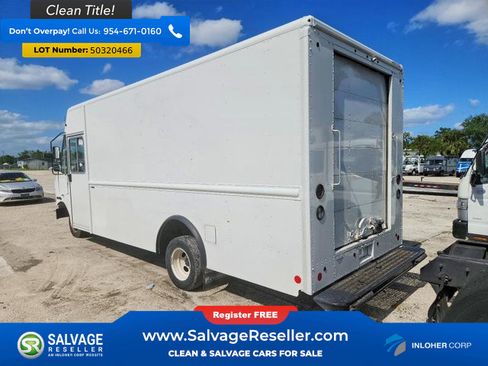 Used 2023 Ford E-450 and Econoline 450 Super Duty w/ A/C Prep Package RWD image 4