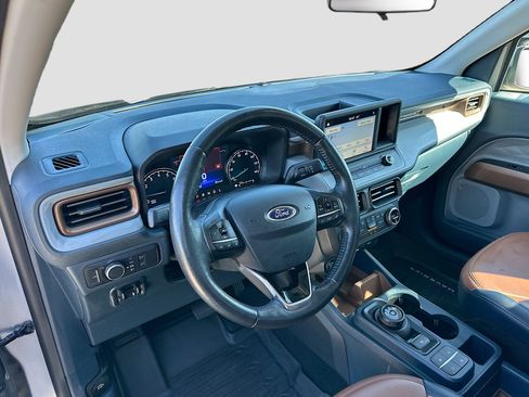 Certified 2022 Ford Maverick Lariat w/ Equipment Group 500A Standard image 9