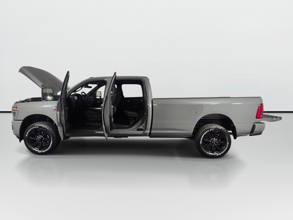 New 2026 RAM 3500 Big Horn AWD/4WD image 11
