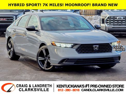 Used 2025 Honda Accord Sport image 1