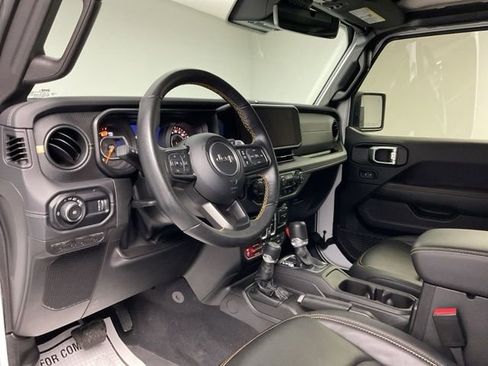 Used 2025 Jeep Wrangler Rubicon 392 image 13
