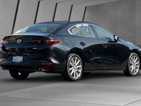 Used 2025 MAZDA MAZDA3 s image 4