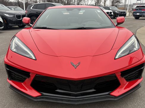 Used 2024 Chevrolet Corvette Stingray Convertible w/ Z51 Performance Package image 3