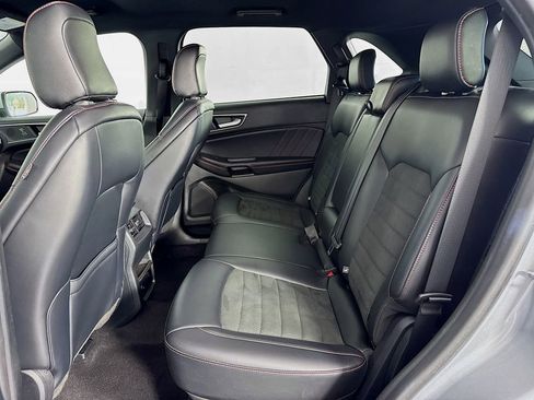 Used 2024 Ford Edge ST-Line image 22