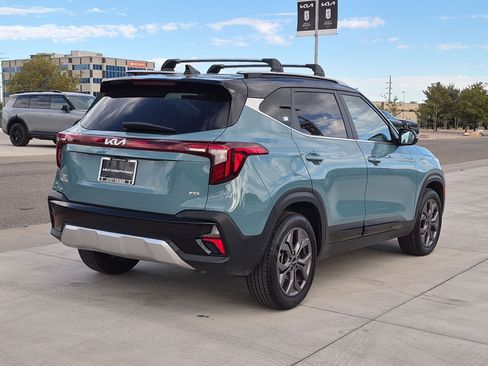 Certified 2024 Kia Seltos S AWD/4WD image 5