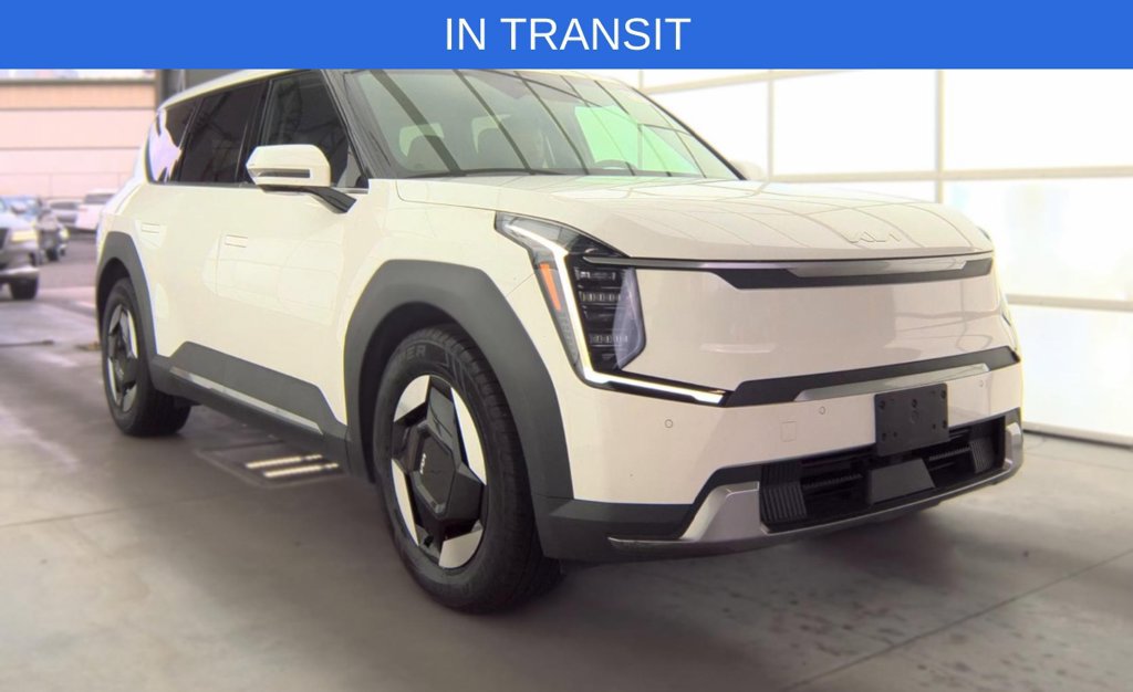 Used 2024 Kia EV9 Light Long Range RWD image 1