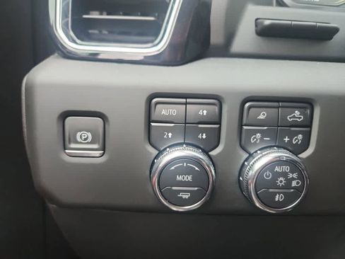 Used 2024 GMC Sierra 1500 Denali Ultimate image 31