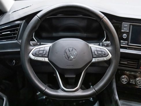 Used 2024 Volkswagen Jetta SE w/ Panoramic Sunroof Package FWD image 15
