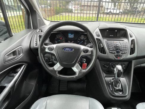 Used 2017 Ford Transit Connect XL image 22