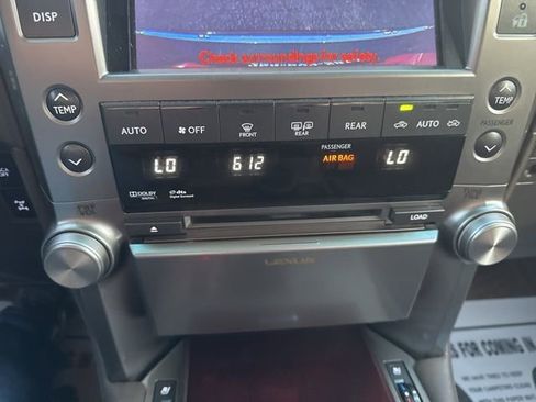 Used 2011 Lexus GX 460 w/ Comfort Plus Pkg image 39