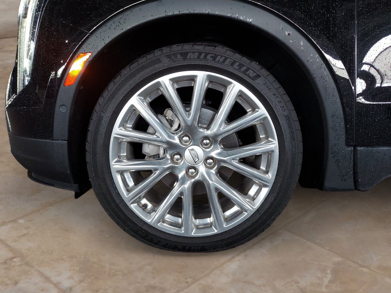 Used 2022 Cadillac XT4 Premium Luxury w/ LPO, Radiant Package AWD/4WD image 28