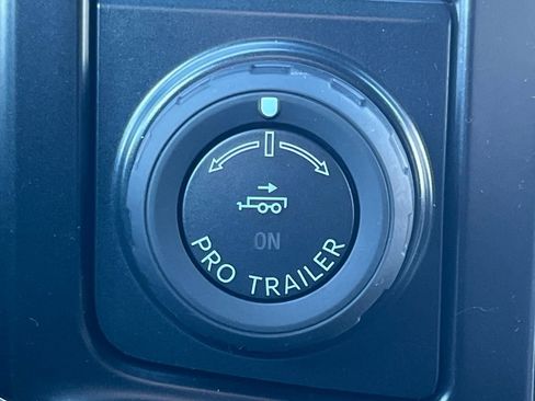 New 2026 Ford F250 Platinum image 10