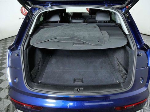 Used 2023 Audi Q5 2.0T Premium w/ Convenience Package AWD/4WD image 10
