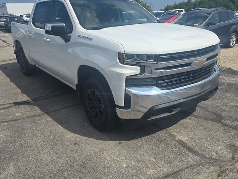 Used 2020 Chevrolet Silverado 1500 LT w/ Fleet Comfort Package AWD/4WD image 1