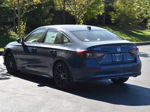New 2026 Honda Civic FWD Hybrid Sedan image 5
