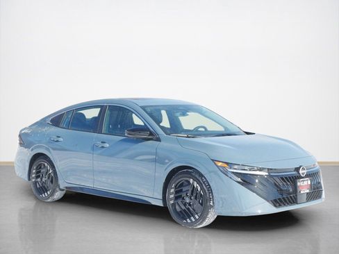 New 2026 Nissan Sentra SR w/ SR Premium Package image 1