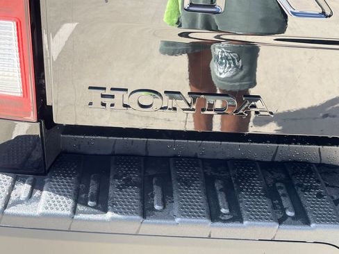 New 2026 Honda Ridgeline Black Edition image 12