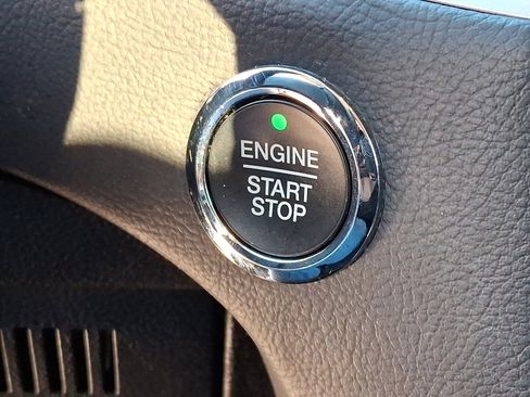 Certified 2024 Ford Edge SEL image 26