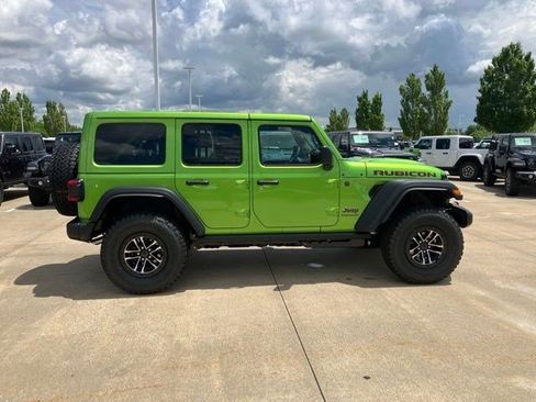 New 2026 Jeep Wrangler Unlimited Rubicon AWD/4WD image 5