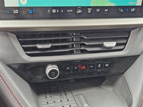 New 2025 Ford Explorer ST image 19