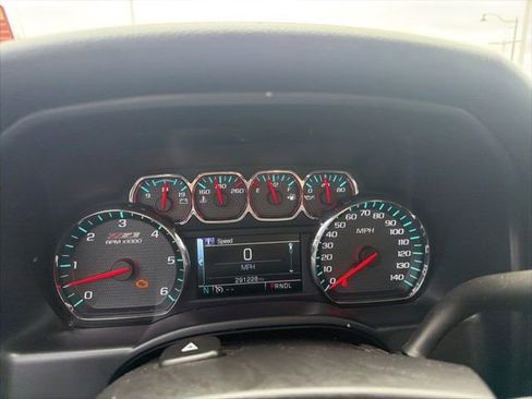 Used 2017 Chevrolet Silverado 1500 LT w/ LT Convenience Package image 32