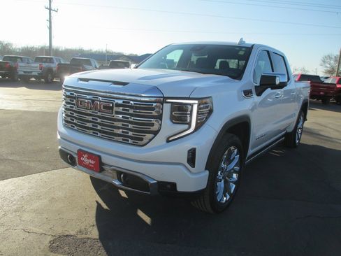 Certified 2022 GMC Sierra 1500 Denali image 10