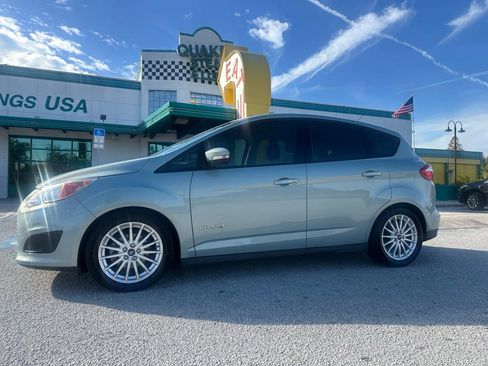 Used 2013 Ford C-MAX SE image 2