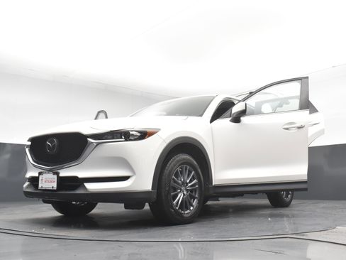 Used 2020 MAZDA CX-5 Sport AWD/4WD image 30