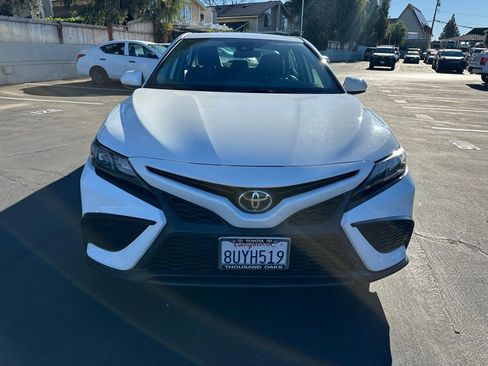 Certified 2021 Toyota Camry SE w/ Carpet Mat Package (TMS) image 5