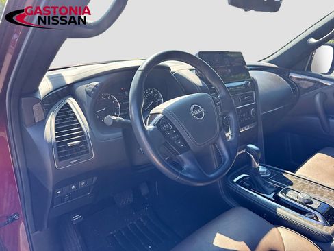 Used 2022 Nissan Armada Platinum AWD/4WD image 11