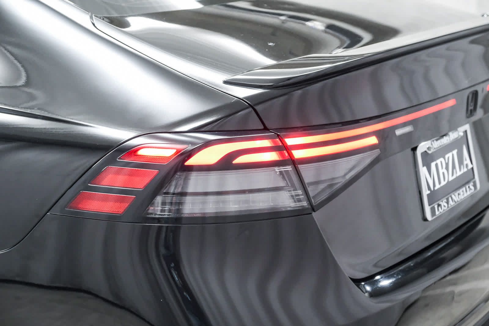 Used 2024 Honda Accord Sport image 7