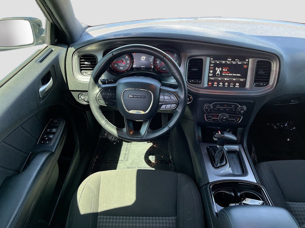 Used 2023 Dodge Charger SXT w/ Blacktop Package AWD/4WD image 22