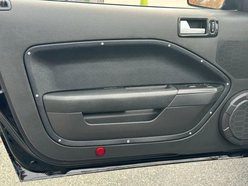 Used 2008 Ford Mustang GT image 22